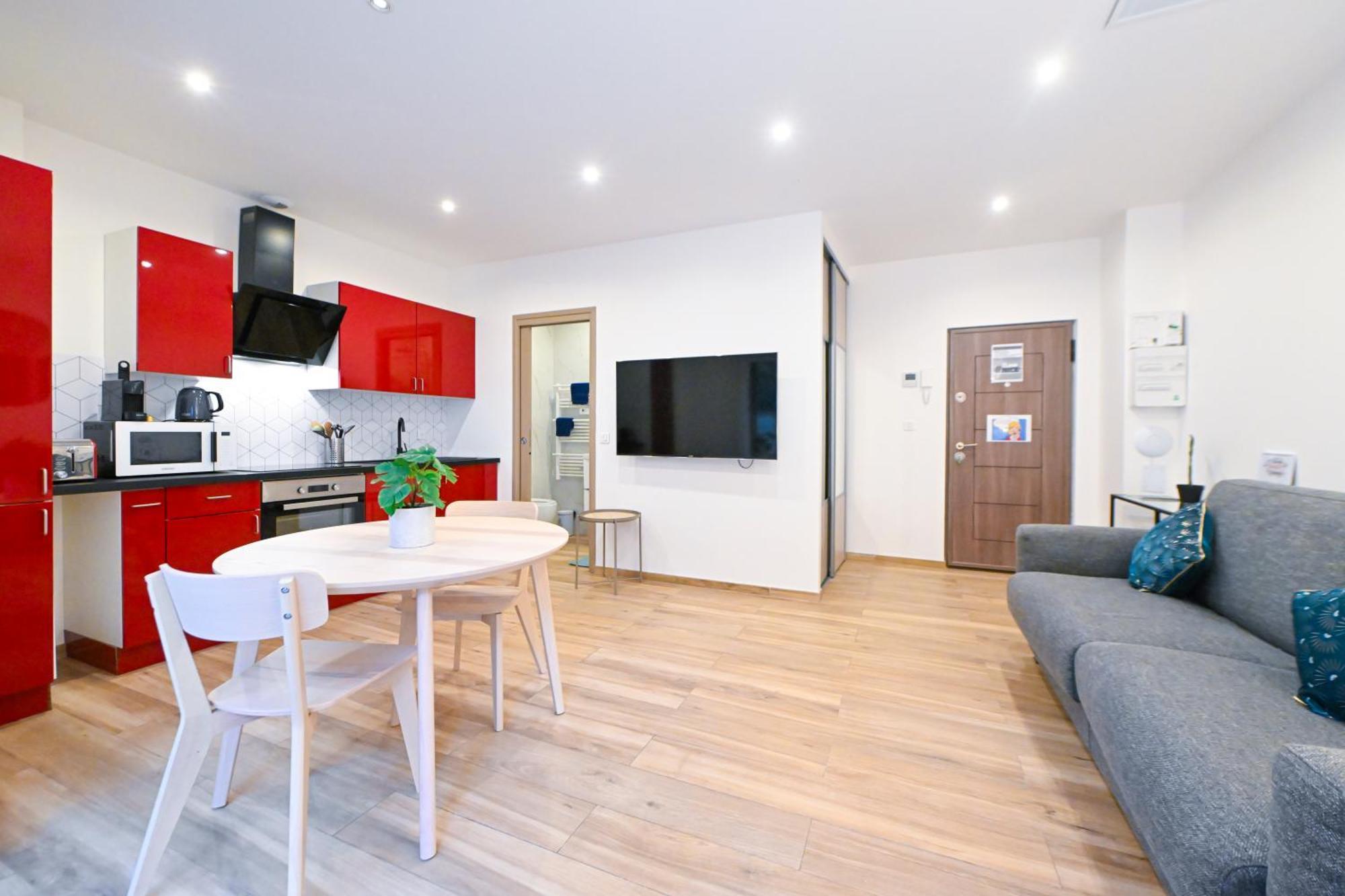 Beau Studio Cozy Centre Ville Et Plages Avec Terrasse N3 尼斯 外观 照片