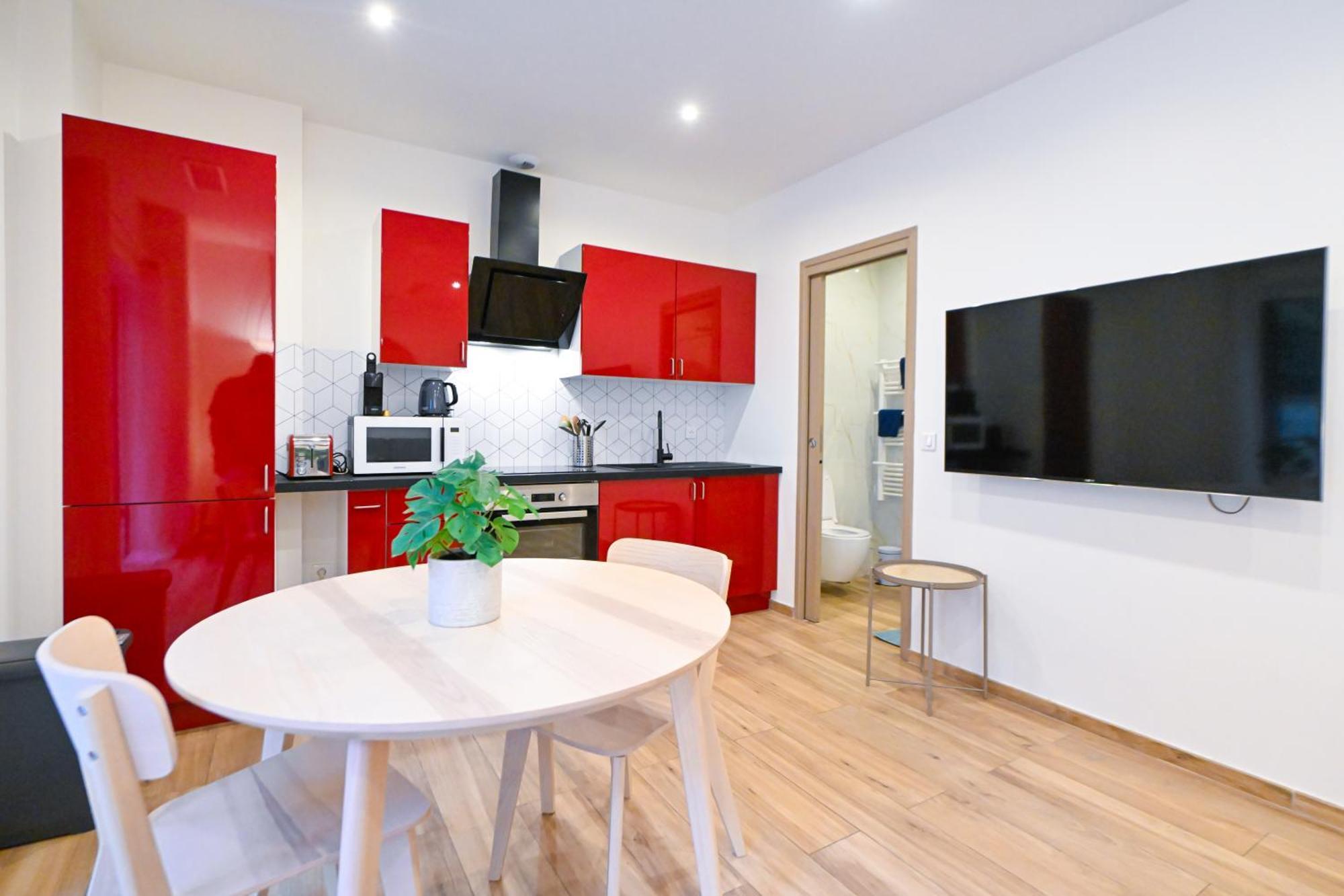 Beau Studio Cozy Centre Ville Et Plages Avec Terrasse N3 尼斯 外观 照片